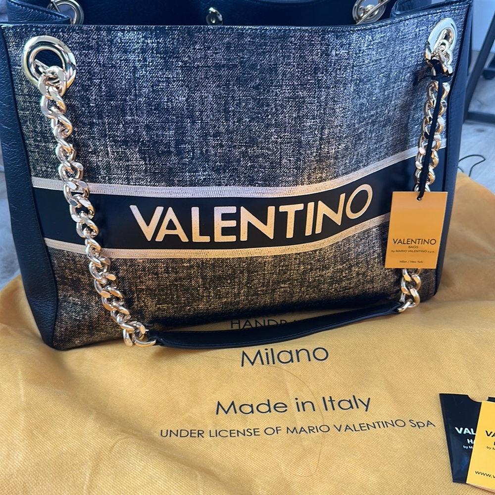 NWT VALENTINO LEATHER BLACK BAG